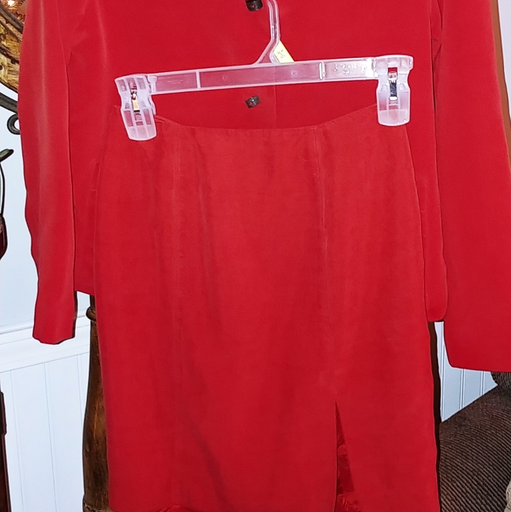 Women's Dana Buchman dress suit